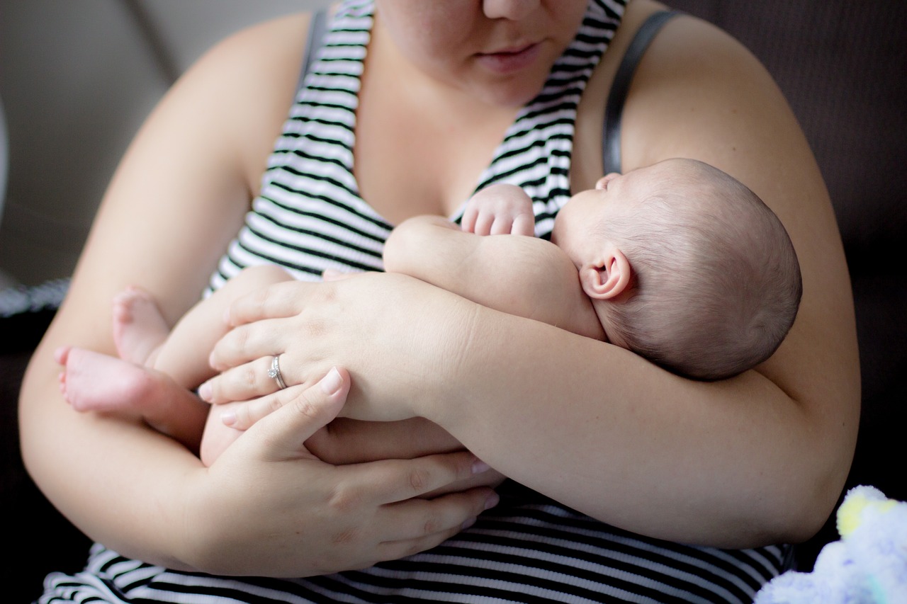 Beneficios para una madre soltera en Colombia